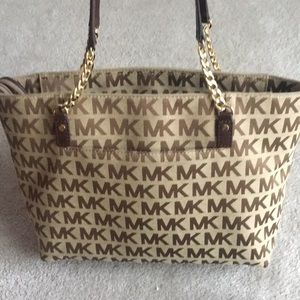 Michael Kors purse